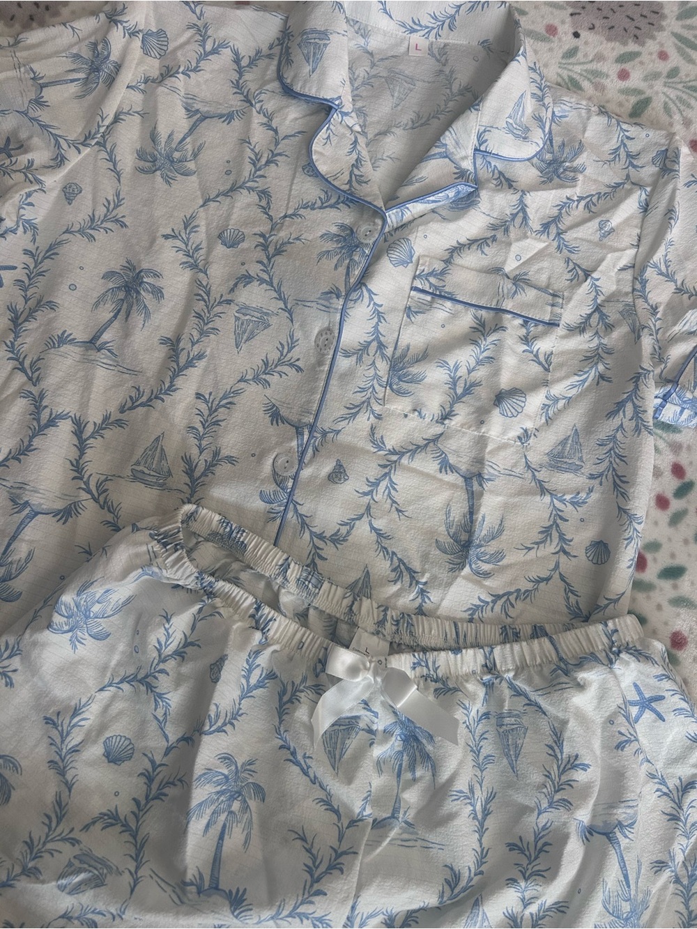Short Sleeve Pajama Set in Light Blue Tropical Print